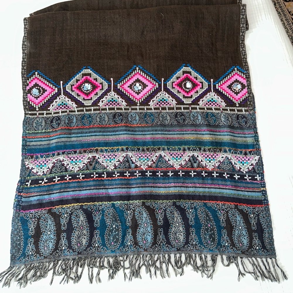 Matthew Williamson Wool beaded Scarf with Fringe